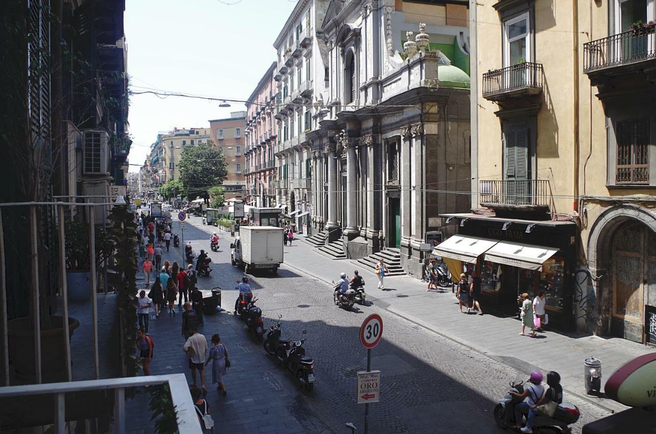 Via Toledo 51 Nápoles Exterior foto